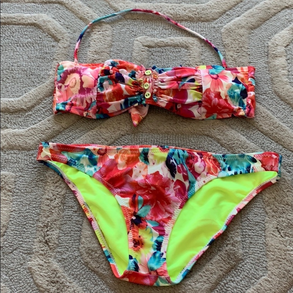 Raisins swimwear